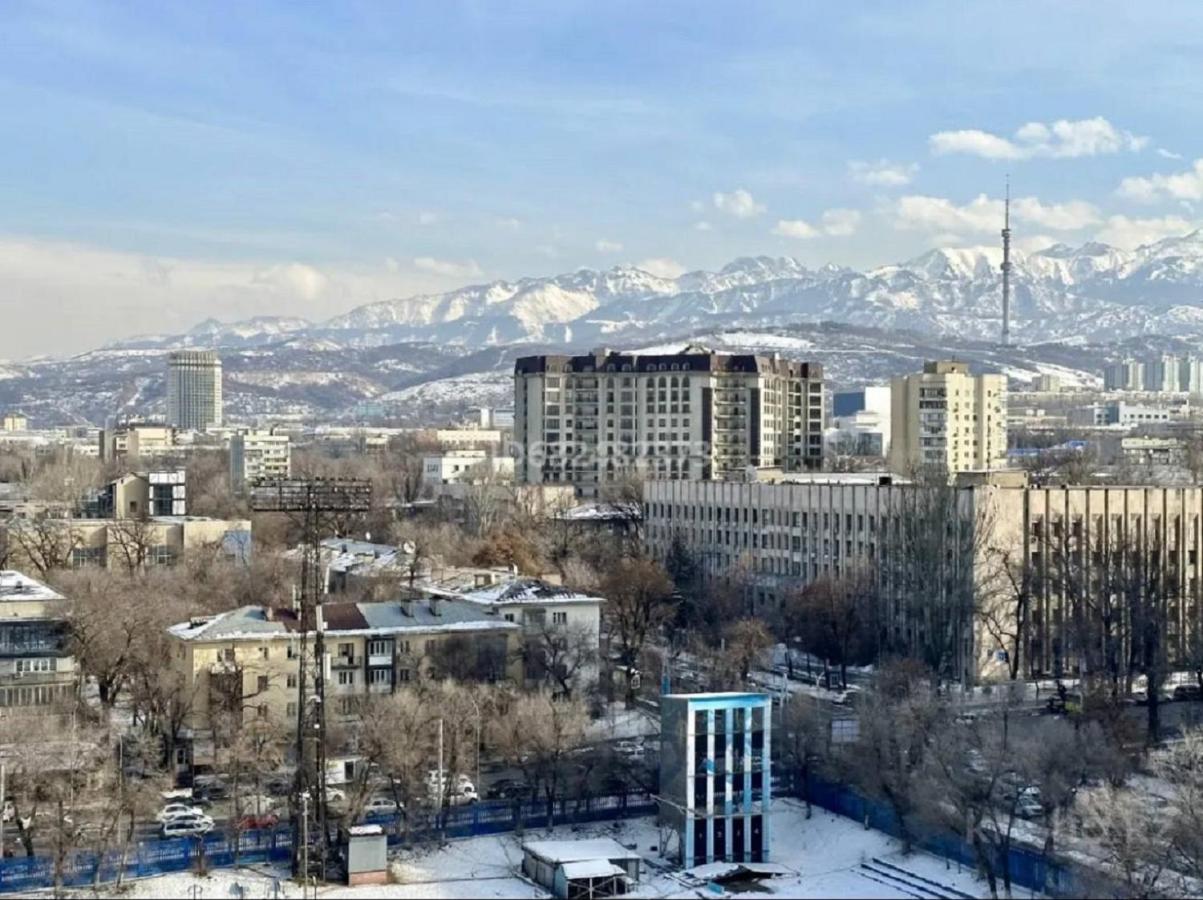 Студия Тайный Сад С Шикарным Видом На Горы Almaty Eksteriør billede